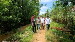 Yusran Akbar Tinjau Lokasi Rencana Perbaikan JUT di Desa Totombe Jaya
