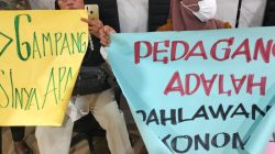 Asosiasi Pedagang Kuliner Tugu Religi Kota Kendari Gelar Aksi Demo di DPRD Provinsi Sultra